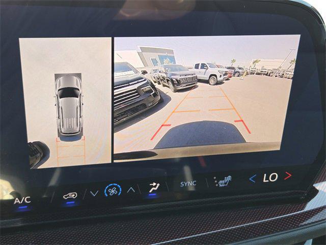 new 2026 Chevrolet Traverse car, priced at $56,925