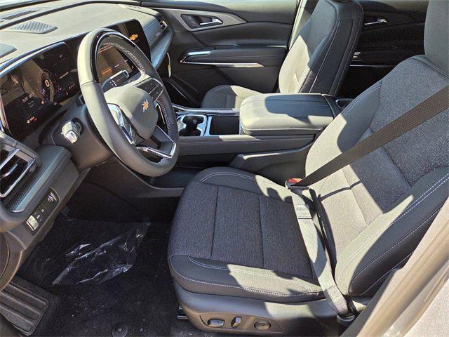 new 2026 Chevrolet Traverse car, priced at $49,354
