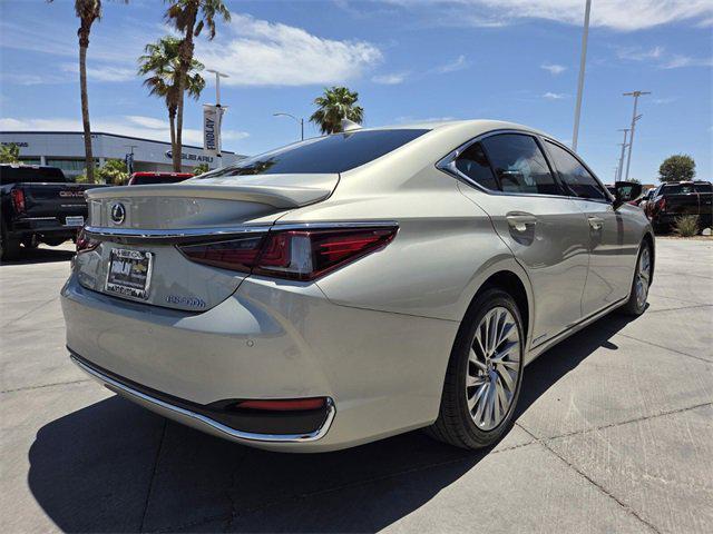 used 2022 Lexus ES 300h car, priced at $35,900