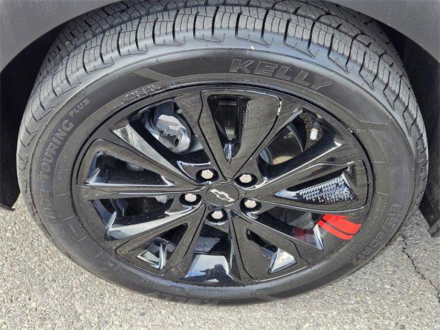 used 2023 Chevrolet Bolt EUV car, priced at $19,900