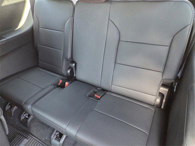 new 2026 Chevrolet Traverse car, priced at $56,925