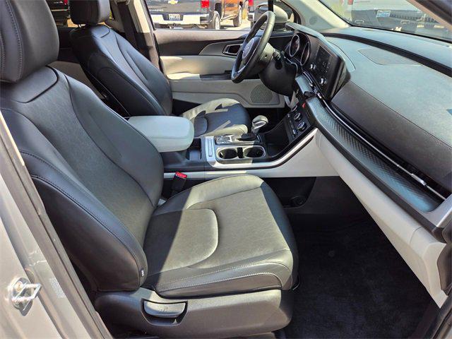 used 2022 Kia Carnival car, priced at $24,500