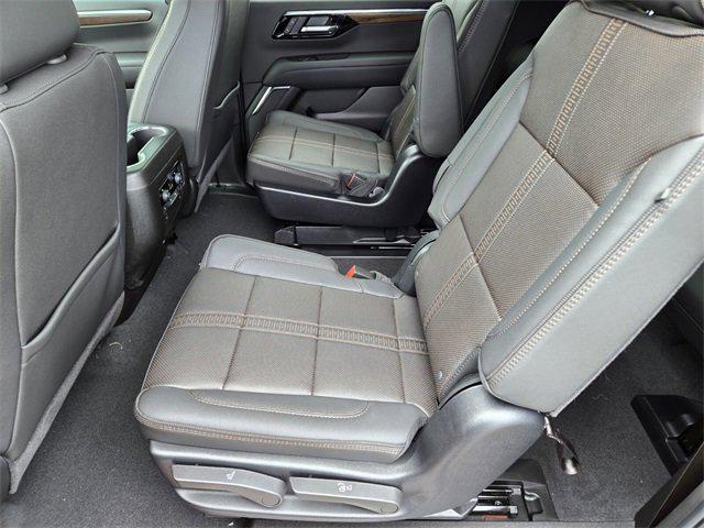 new 2025 Chevrolet Suburban car, priced at $86,286