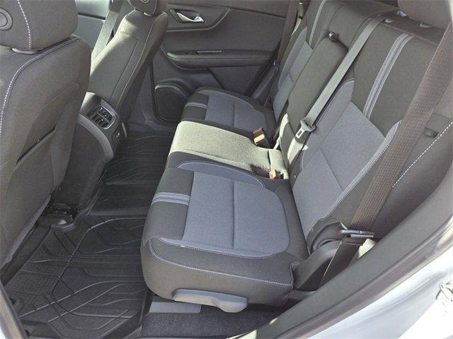 new 2025 Chevrolet Blazer car, priced at $39,871