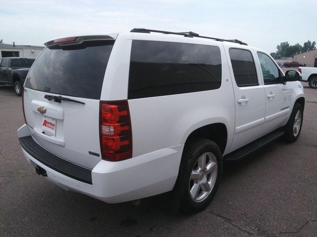 used 2008 Chevrolet Suburban car, priced at $5,999