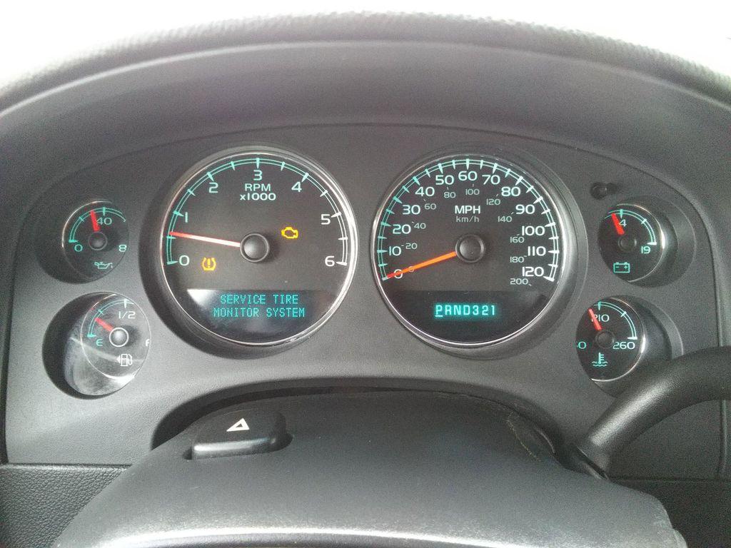 used 2008 Chevrolet Suburban car, priced at $5,999