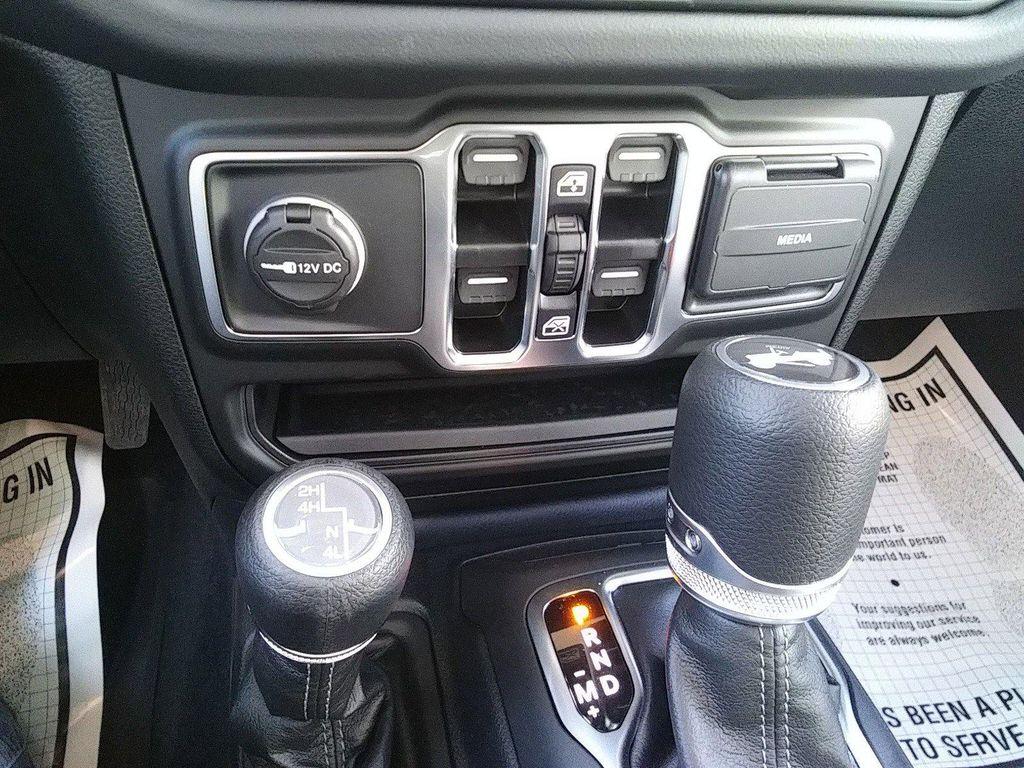 new 2024 Jeep Wrangler car, priced at $46,977