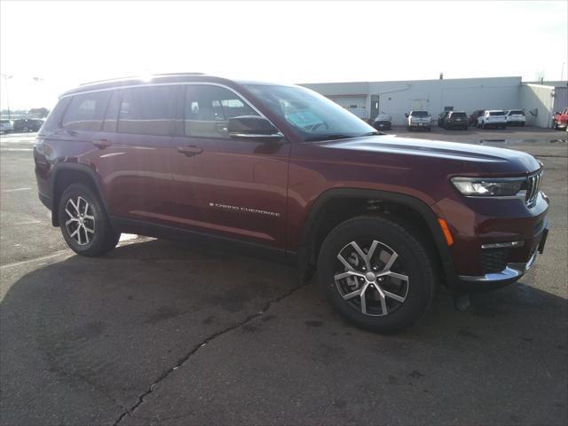 new 2025 Jeep Grand Cherokee L car, priced at $45,477