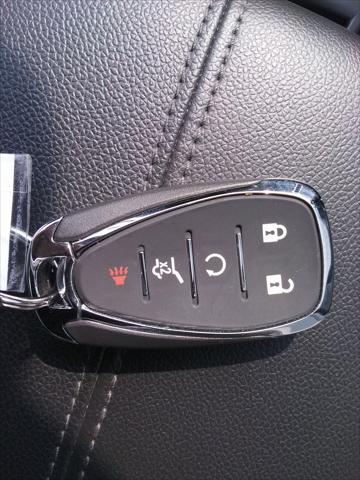 used 2021 Chevrolet Equinox car, priced at $25,975