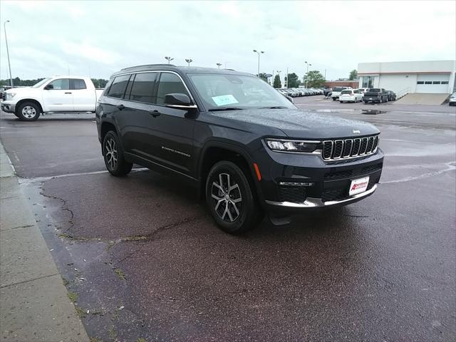 new 2024 Jeep Grand Cherokee L car, priced at $45,477