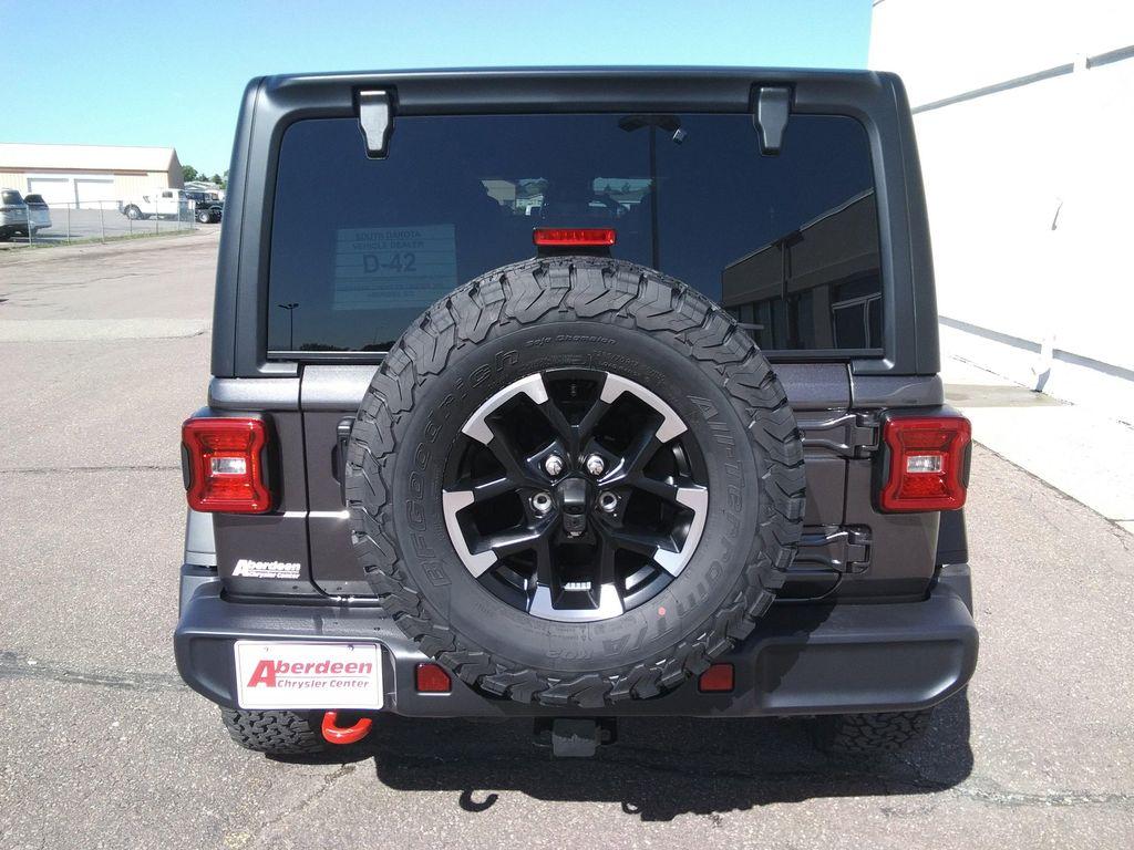 new 2025 Jeep Wrangler car, priced at $58,977