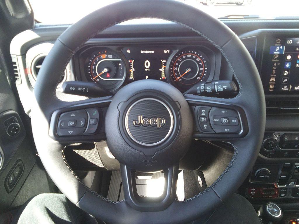 new 2025 Jeep Wrangler car, priced at $58,977