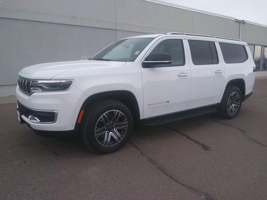 new 2025 Jeep Wagoneer L car, priced at $69,977