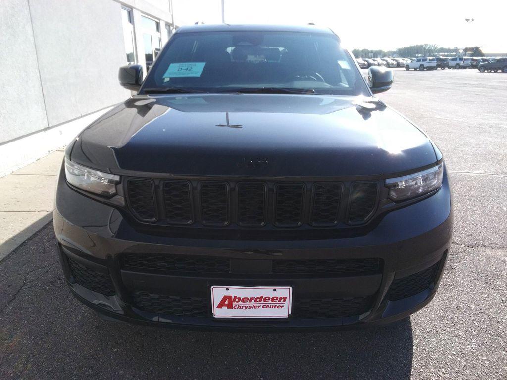 new 2025 Jeep Grand Cherokee L car, priced at $45,977