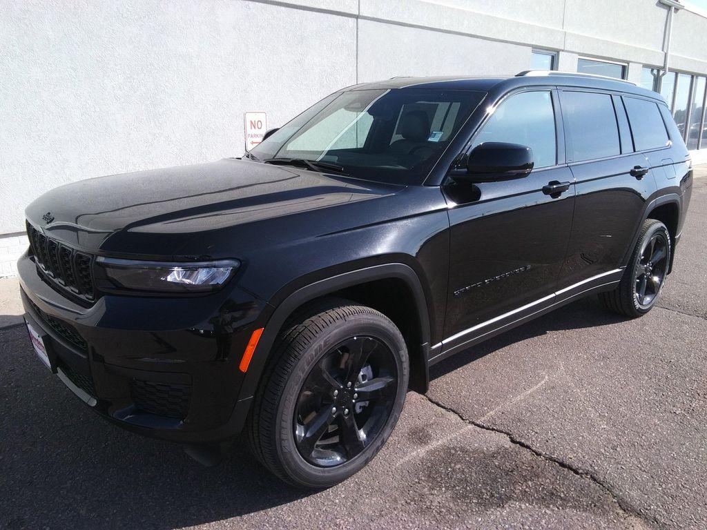 new 2025 Jeep Grand Cherokee L car, priced at $45,977
