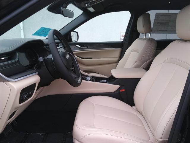 new 2025 Jeep Grand Cherokee L car, priced at $45,977