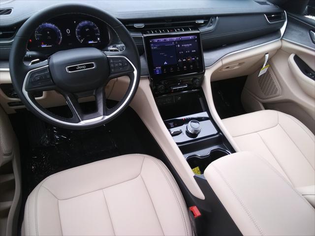new 2025 Jeep Grand Cherokee L car, priced at $45,977