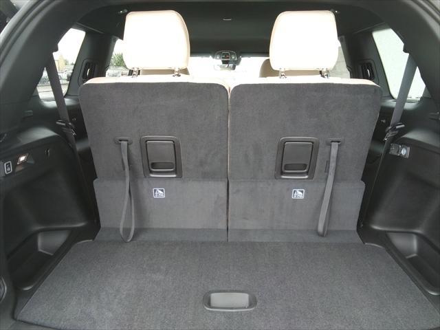 new 2025 Jeep Grand Cherokee L car, priced at $45,977