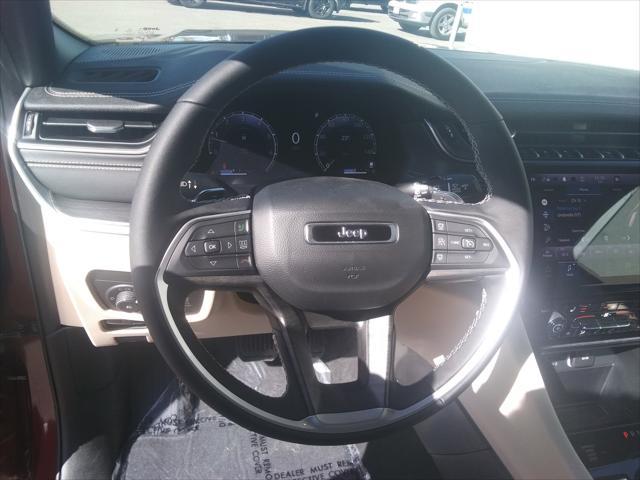 new 2025 Jeep Grand Cherokee car, priced at $42,977