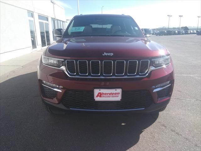 new 2025 Jeep Grand Cherokee car, priced at $42,977