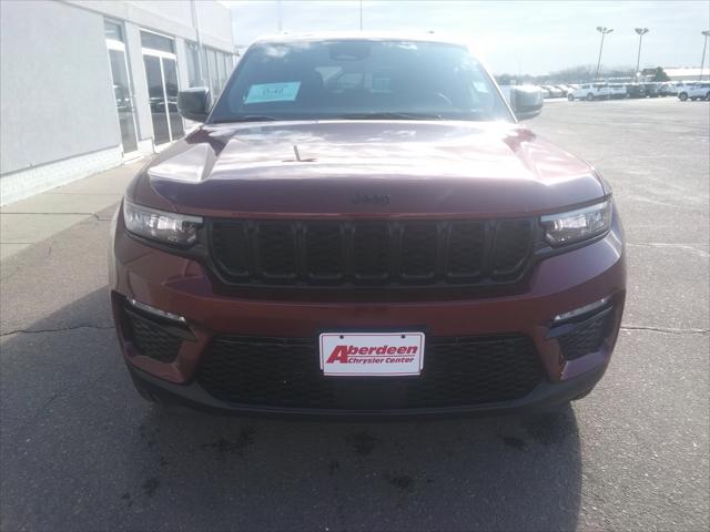 new 2025 Jeep Grand Cherokee car, priced at $45,977