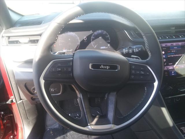 new 2025 Jeep Grand Cherokee car, priced at $45,977