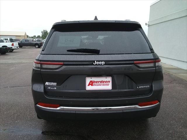 new 2025 Jeep Grand Cherokee car, priced at $43,977