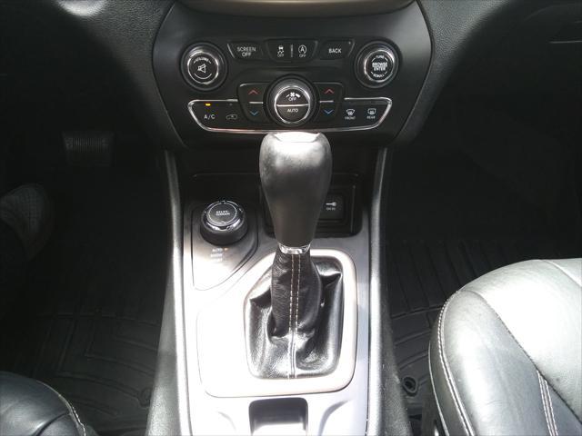 used 2015 Jeep Cherokee car, priced at $13,975