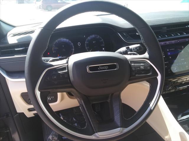 new 2025 Jeep Grand Cherokee car, priced at $43,977