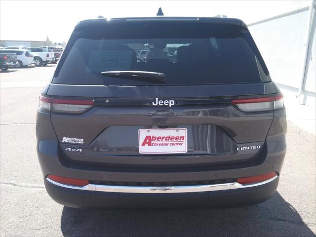 new 2025 Jeep Grand Cherokee car, priced at $43,977