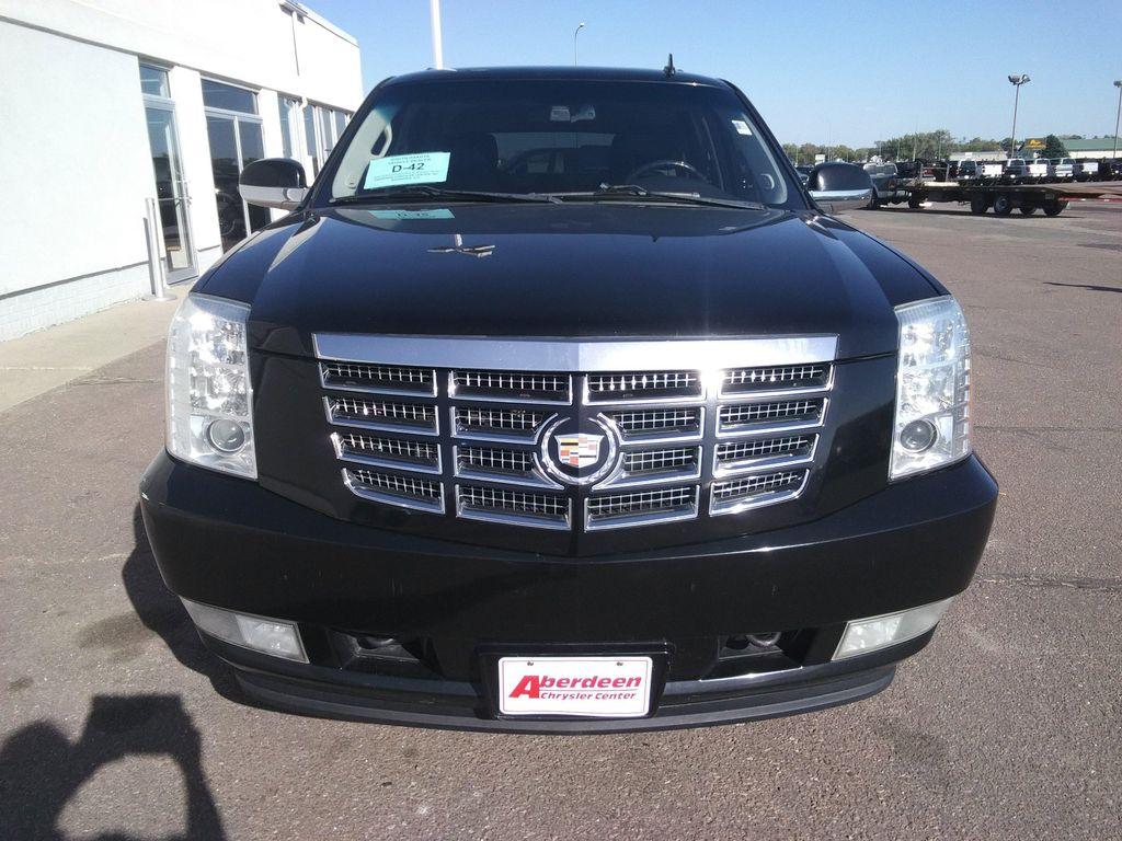 used 2013 Cadillac Escalade car, priced at $6,999
