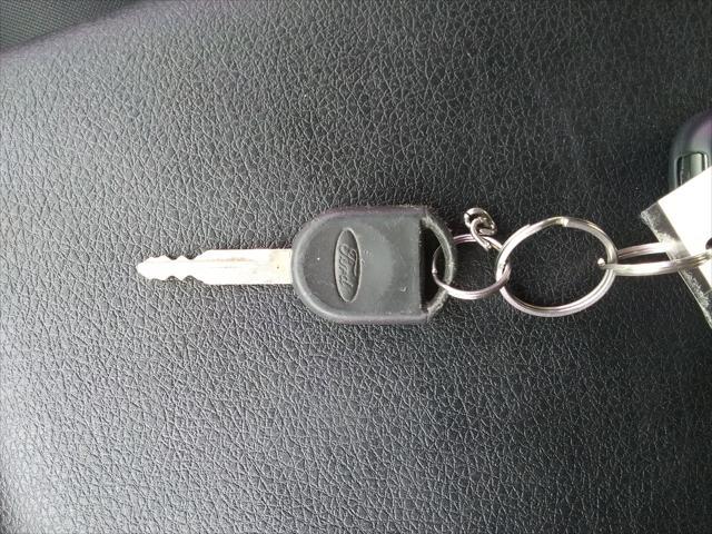 used 2005 Ford F-150 car, priced at $7,999