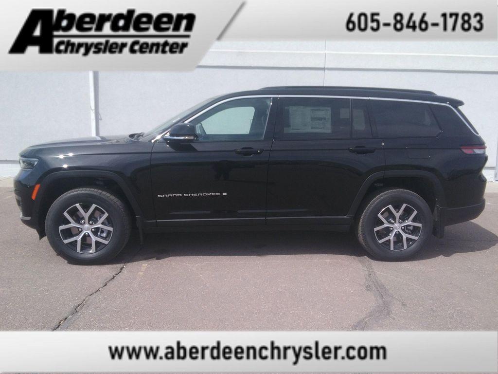 new 2025 Jeep Grand Cherokee L car, priced at $45,977