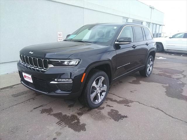 new 2024 Jeep Grand Cherokee car, priced at $44,977