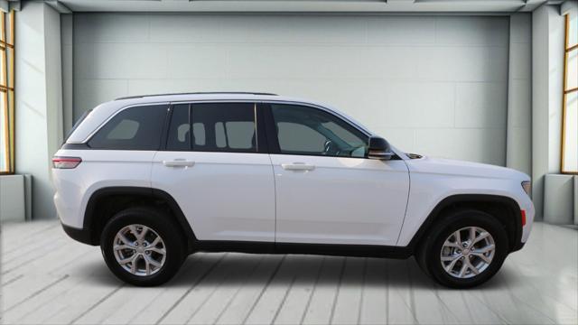 used 2023 Jeep Grand Cherokee car, priced at $36,950