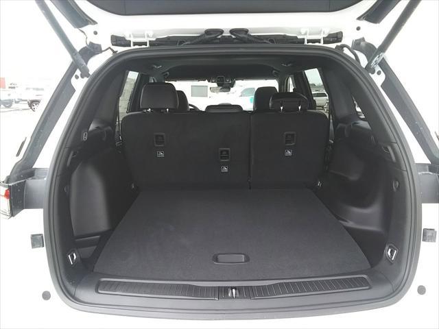 new 2025 Jeep Grand Cherokee car, priced at $41,977