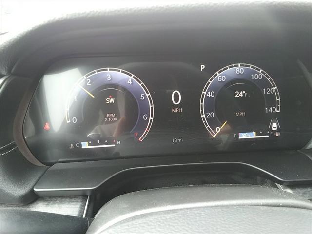 new 2025 Jeep Grand Cherokee car, priced at $41,977