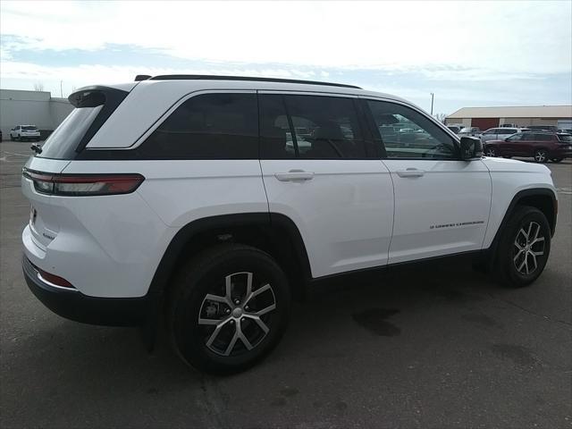 new 2025 Jeep Grand Cherokee car, priced at $41,977