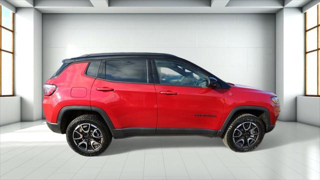 new 2025 Jeep Compass car, priced at $33,477