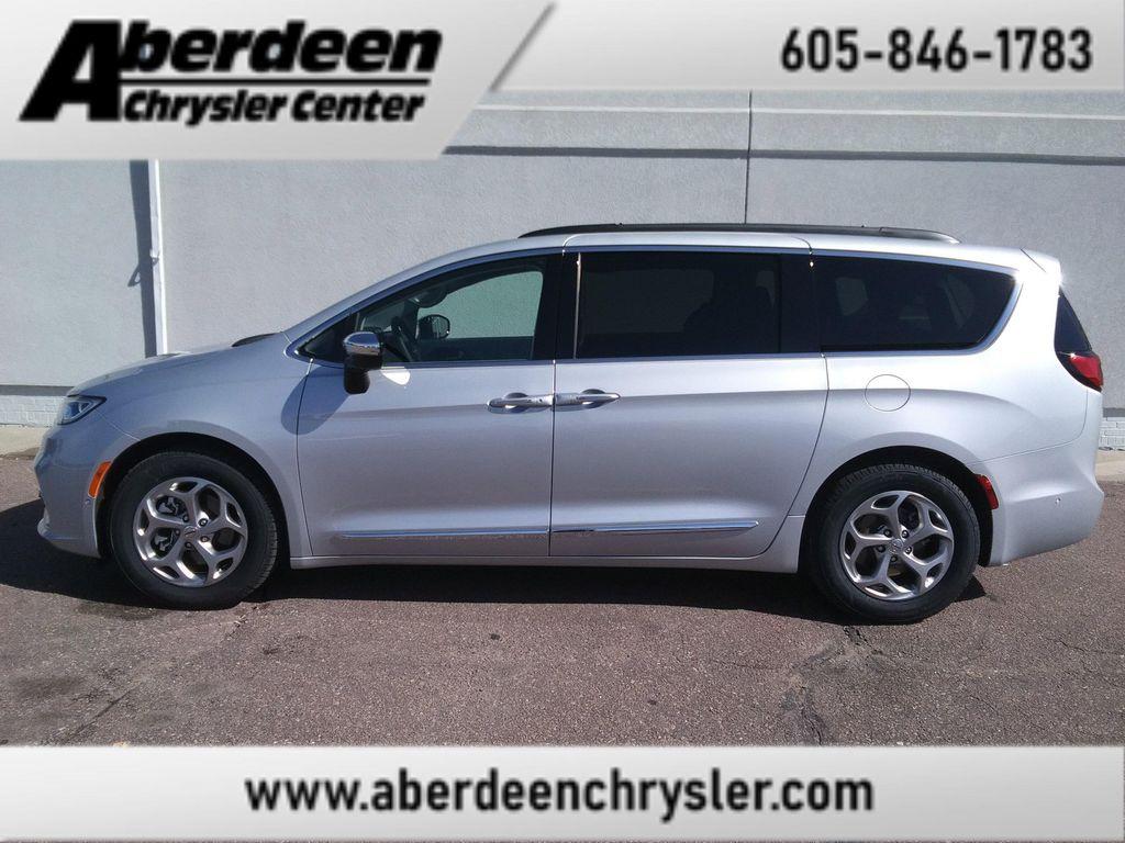 used 2023 Chrysler Pacifica car, priced at $33,975