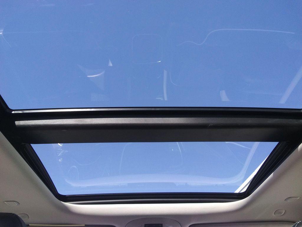 used 2023 Chrysler Pacifica car, priced at $33,975
