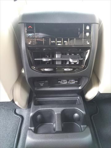 new 2025 Jeep Grand Cherokee L car, priced at $45,977