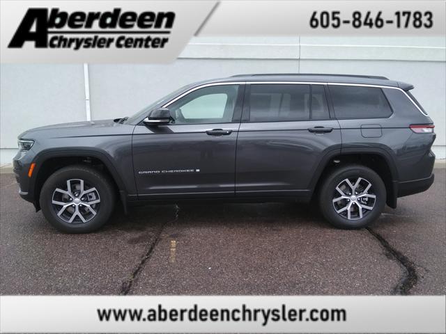 new 2025 Jeep Grand Cherokee L car, priced at $46,977