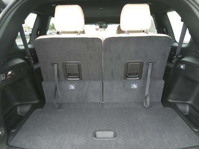 new 2025 Jeep Grand Cherokee L car, priced at $45,977