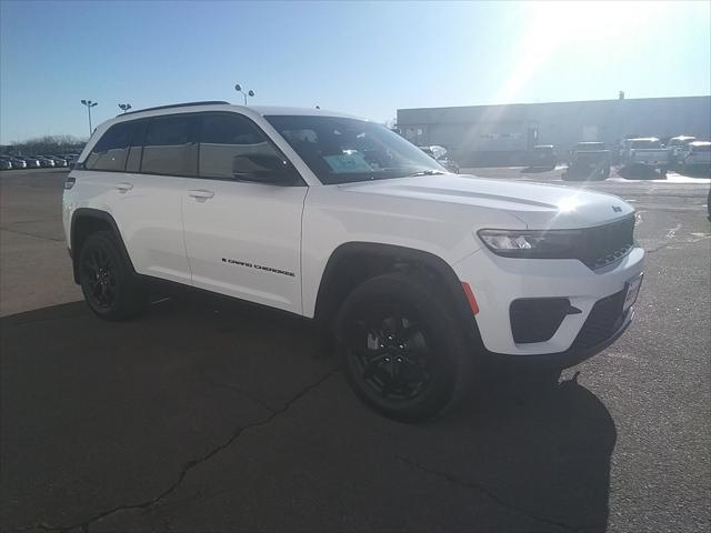 new 2025 Jeep Grand Cherokee car, priced at $41,977