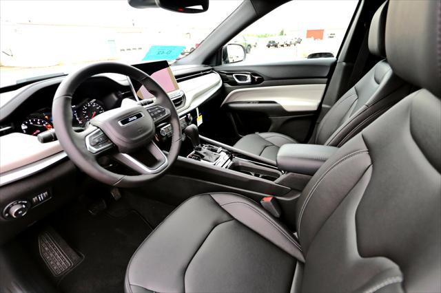 new 2025 Jeep Compass car, priced at $33,877