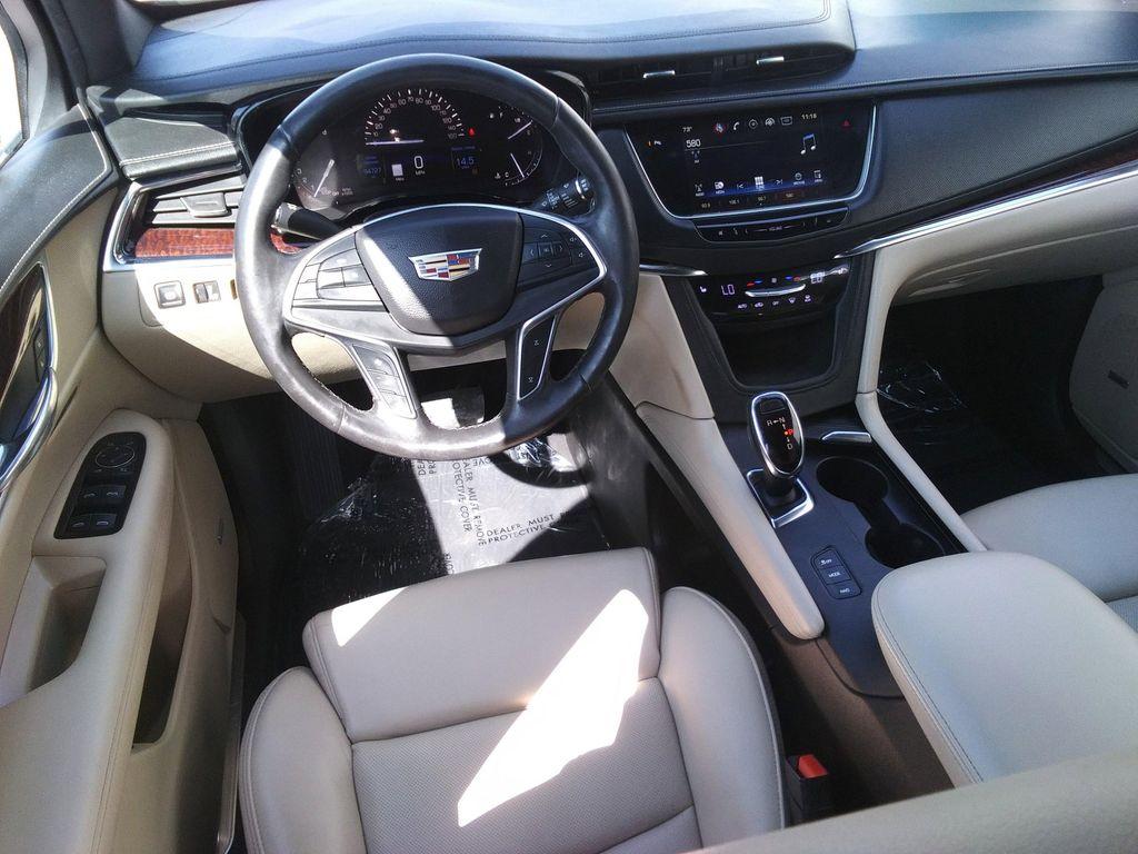 used 2017 Cadillac XT5 car, priced at $17,975