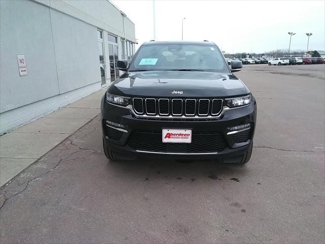 new 2024 Jeep Grand Cherokee car, priced at $44,977