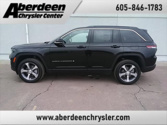 new 2024 Jeep Grand Cherokee car, priced at $44,977