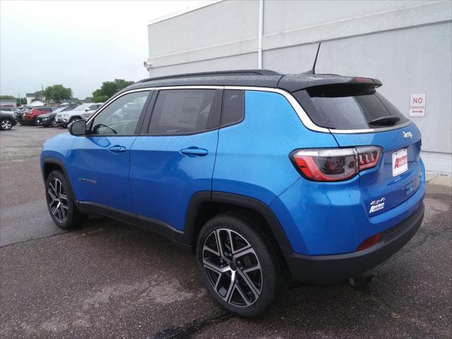 new 2025 Jeep Compass car, priced at $32,977
